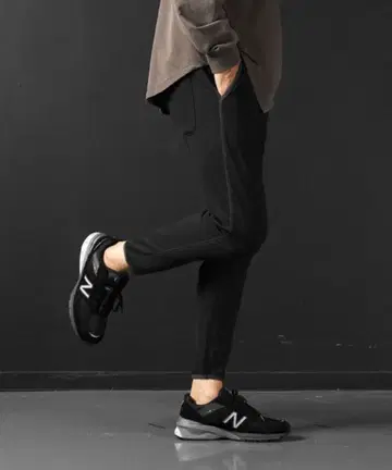 [ 정가 11,000엔 ] 분또 소재 파이핑 이지 팬츠 M