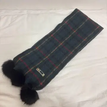 DAKS 체크 무늬 니트 머플러