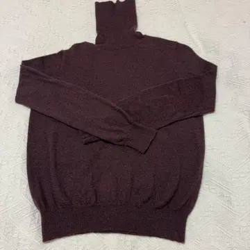 드로어 캐시미어 실크 터틀넥 스웨터 퍼플