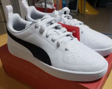 PUMA 리키 스니커즈 24.5cm