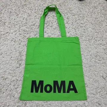 MoMA 제프리 깁슨 에코백 그린