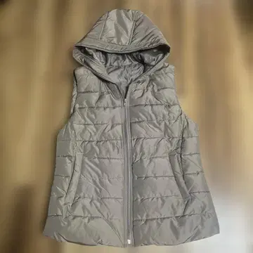 후드 부착 다운 베스트 M