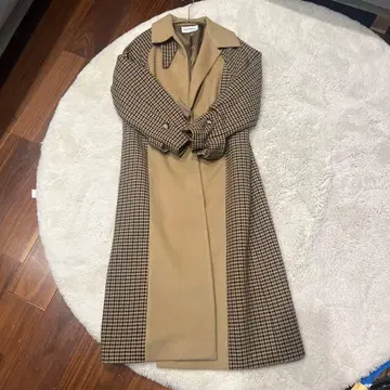 EMMEL REFINES 베이지 체크 코트 M