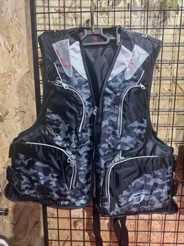 FINE JAPAN 카모플라쥬 구명 조끼