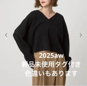 미사용 새상품 conte V넥 니트