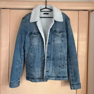 AZUL 보아 카라 부착 데님 자켓