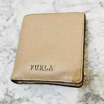 FURLA 이단 접이식 지갑 컴팩트 월렛