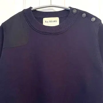 레이빔즈 네이비 니트 어깨 패치 어깨 버튼 퓨어