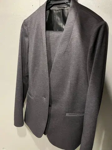 [새상품급] 스트레치감이 있는 자켓&팬츠 셋업 수트