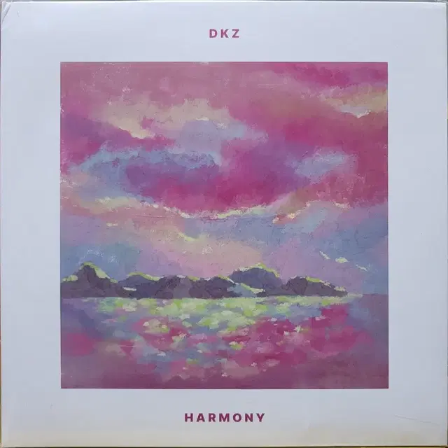 No.19. 미개봉. DKZ Harmony 앨범 (미개봉).