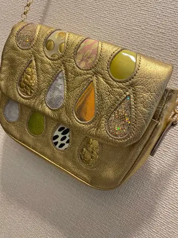 주말 할인 츠모리치사토 칼리 수박 드롭 숄더백 골드