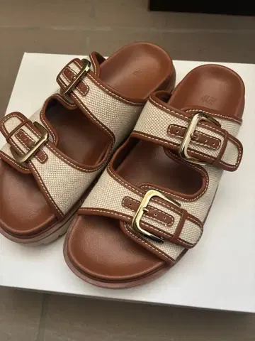 H&M 더블 버클 샌들 EU 40