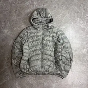 UNIQLO y2k 울트라 라이트 다운 파카 그레이