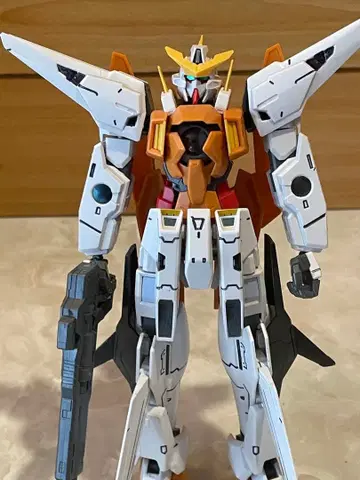 MG 건담 큐리오스 완성품