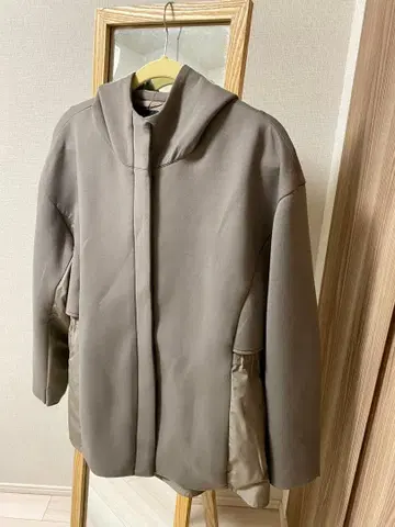 INDIVI 그레이 후드 부착 후드티