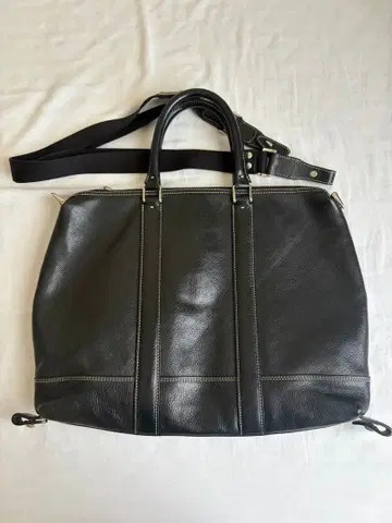 플라소리티 바이 루보나 브리프 미네르바 박스 루보나 블랙