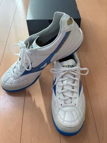 Mizuno MORELIA SALA JAPAN TF 27.0cm