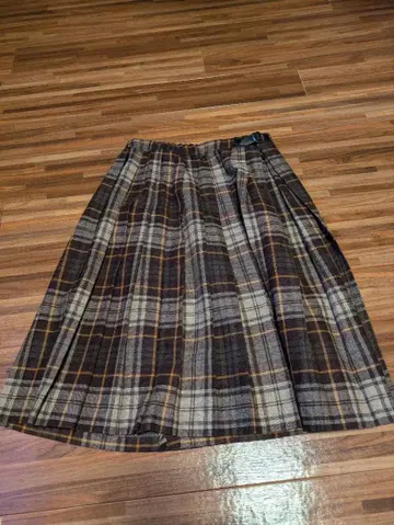 O'NEILL 체크 무늬 플리츠 스커트 S
