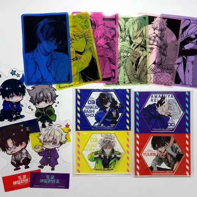 도쿄 에일리언즈 3권 4권 특장판 아크릴 코스터 스탠드 POP 필름 카드