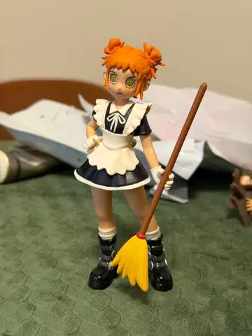 피치 라이엇 러시 아워 지지 하우스 키핑