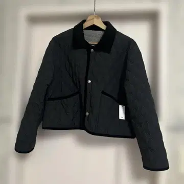 미사용 새상품 TICCA 퀼팅 리버서블 자켓