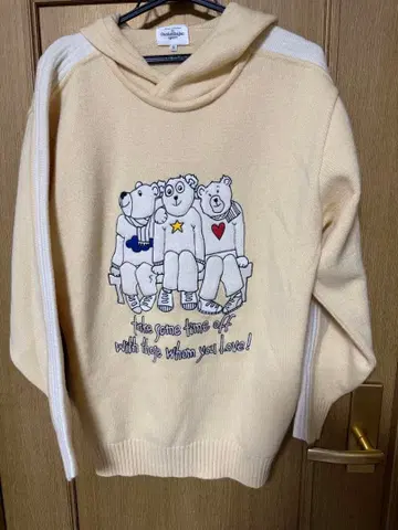 새상품급 CASTELBAJAC 자수 니트 스웨터 까스텔바작 후드 부착