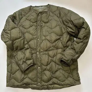 유니클로 White Mountaineering 다운