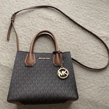 마이클코어스 숄더백