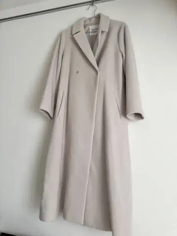 Mystrada 라이트 베이지 롱 코트