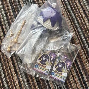 유리카 노멀 토르소 마네킹, 제비꽃 아크릴 참