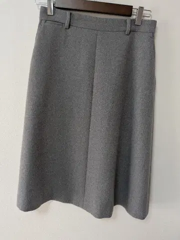 그레이 플레어 스커트