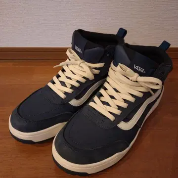 컨디션 최상 VANS 네이비 하이컷 스니커즈 27cm