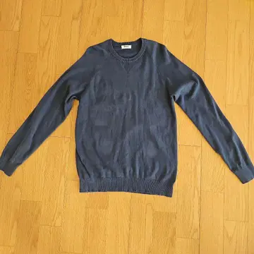 론 헤르만 다크 블루 크루넥 스웨터