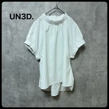 # UN3D. 아쓰리드 넥 개더 블라우스 상의 화이트