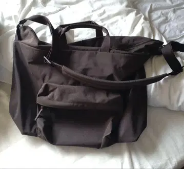 스탠다드 서플라이 프론트 포켓 숄더백 GLR 별주 모델