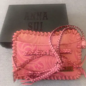 ANNA SUI 패스 케이스 핑크 뜨개질 디자인