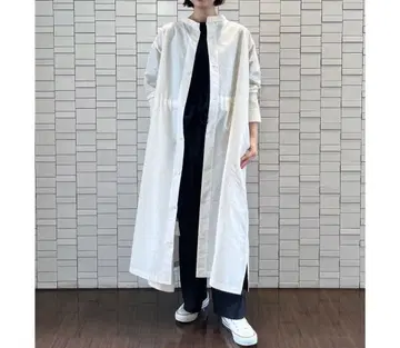 플랜테이션 미사용 새상품 화이트 롱 셔츠 원피스