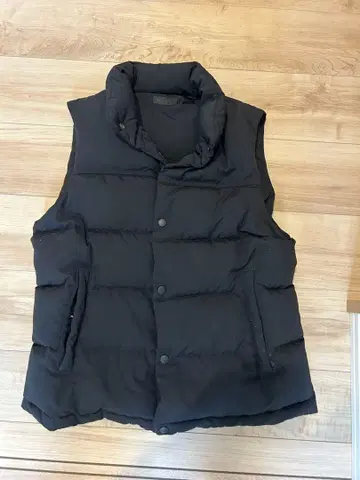 블랙 다운 베스트 단추식