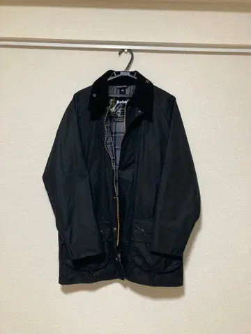 [ 새상품급 ] 바버 뷰포트 38 영국제 블랙