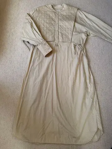 KBF 베이지 퀼팅 셔츠 원피스