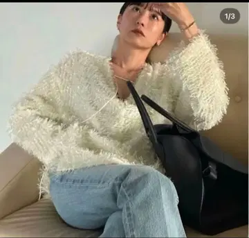 CLANE W FACE FRINGE TOPS