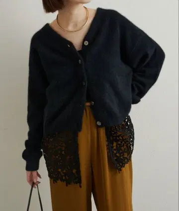 택 포함 새상품 Omekashi 퍼 울 2WAY V넥 가디건