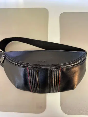 BALLY 발리 바디백 웨스트 파우치 블랙 가죽