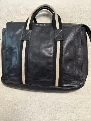 Bally 블랙 가죽 비즈니스 백