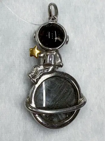 기베온 운석 파라사이트 운석 [레어] 우주 비행사 펜던트