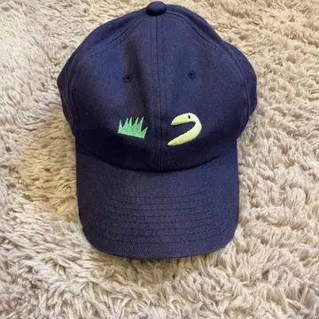 RYU OKUBO 네이비 캡 자수 호시노 겐