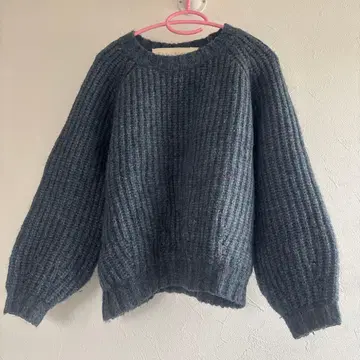 l'atelier du savon 리브 벌룬 슬리브 스웨터