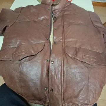 브라운 소가죽 숏 기장 자켓