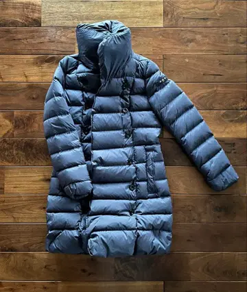 새상품급 TATRAS (타트라스) AGOGNA 다운 코트