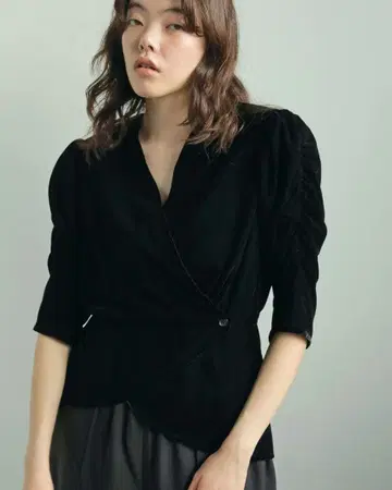 anuke Velour Gather Blouse